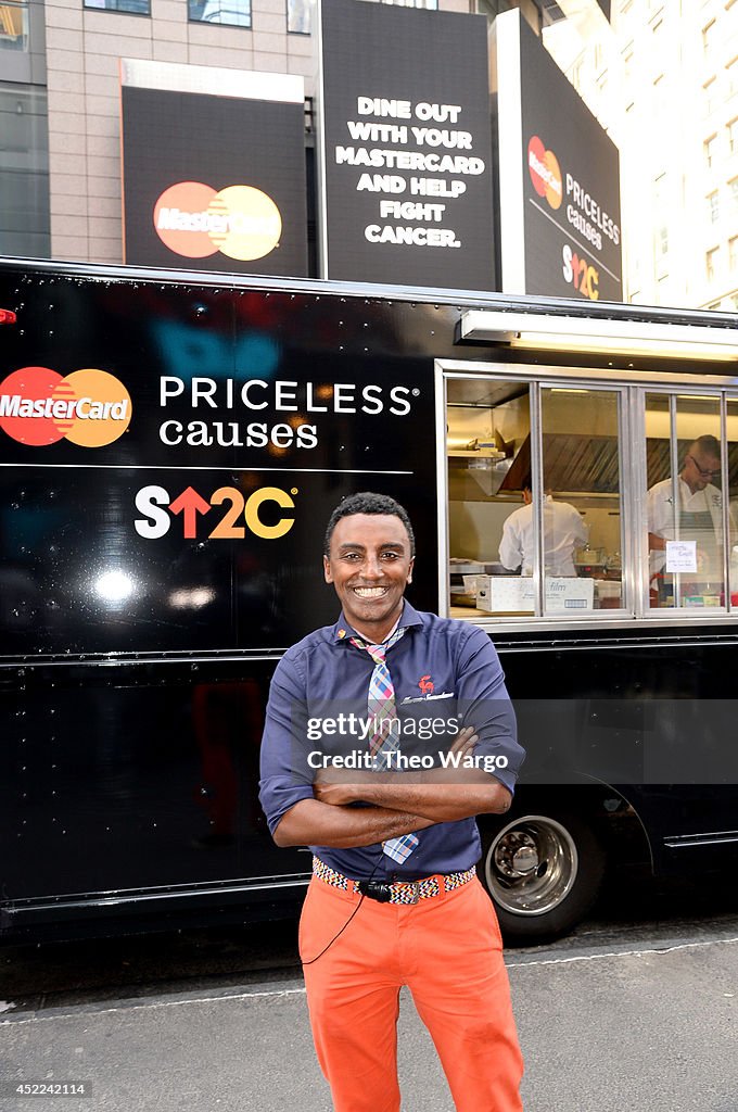 MasterCard and Stand Up To Cancer Launch "The Priceless Table" in Times Square