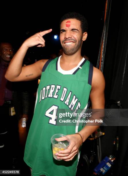Host Drake attends The 2014 ESPYS at Nokia Theatre L.A. Live on July 16, 2014 in Los Angeles, California.