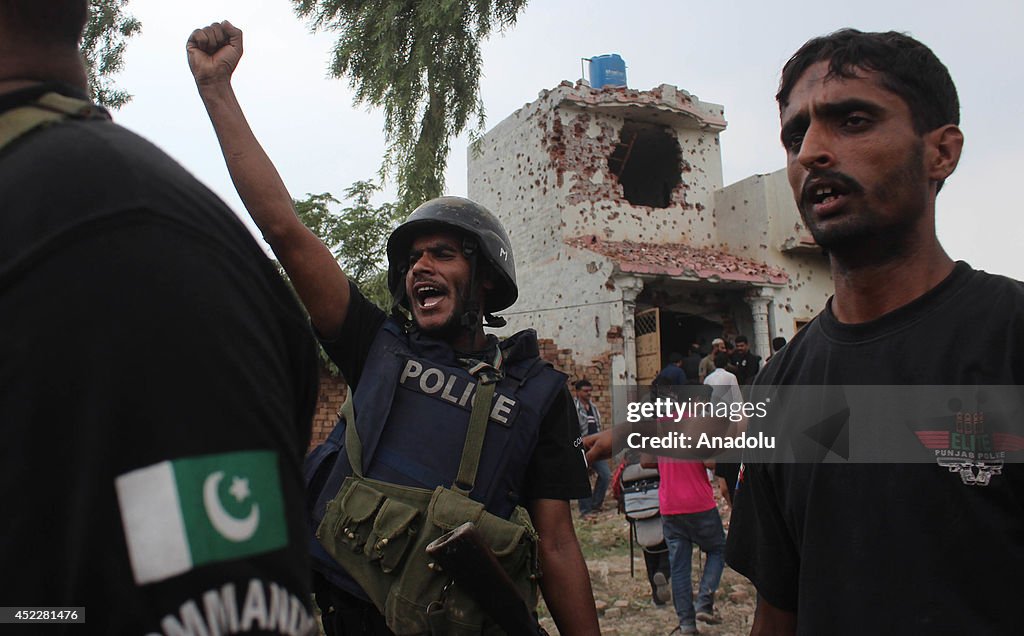 Pakistani security stages operation to suspected militants