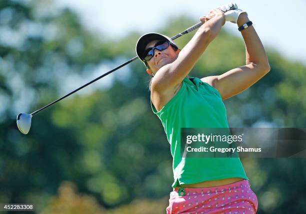 Laura Diaz watches her tee shot on the seventh hole during the first round of the Marathon Classic presented by Owens Corning and O-I at Highland...