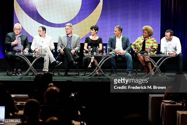Creator/producer Gary Glasberg, producer Jeffrey Lieber, actor/producer Mark Harmon, and actors Zoe McLellan, Scott Bakula, CCH Pounder, and Lucas...