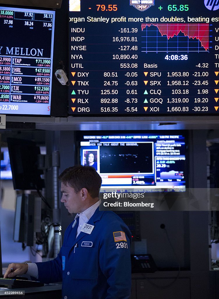 Traders At The NYSE React To Malaysian Airliner Crash In Ukraine