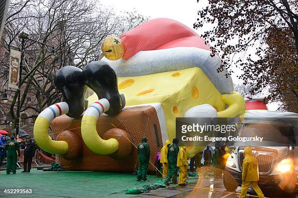 Macy's Spongebob Squarepants baloon during Inflation Eve for the 87th annual Macy's Thanksgiving Day parade on November 27, 2013 in New York City.