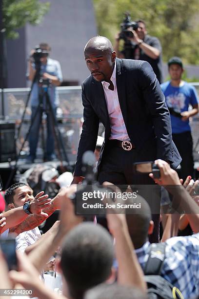 Floyd Mayweather Jr. Arrives to a news conference at Pershing Square in Downtown Los Angeles on July 17, 2014 in Los Angeles, California.