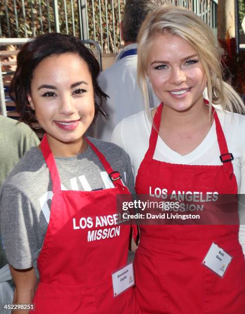 Actresses Savannah Jayde and Kelli Goss attend the LA Mission's Annual Thanksgiving for the Homeless at the Los Angeles Mission on November 27, 2013...