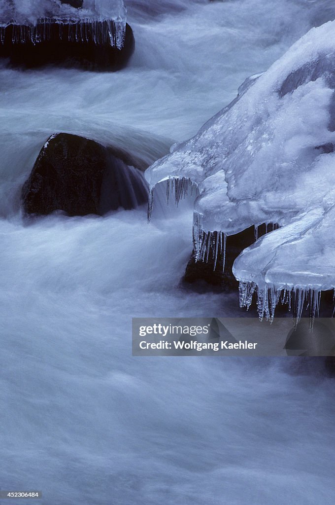 USA, Washington, Winter Scene At Eagle Falls, Skykomish...