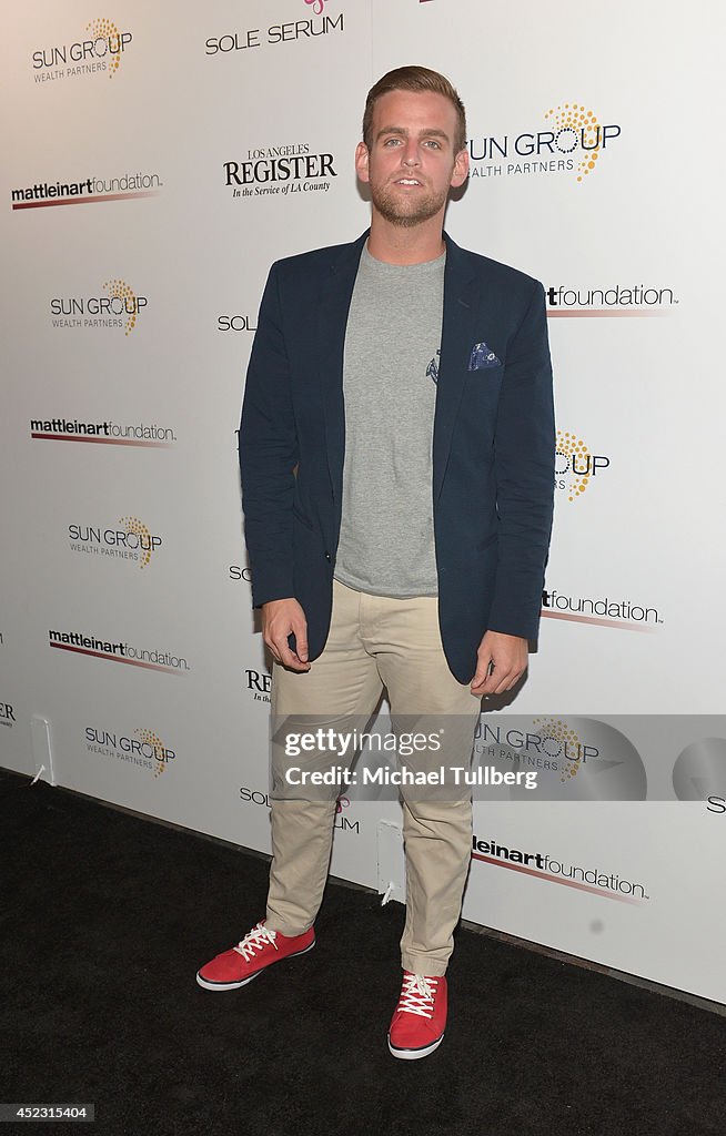 Matt Leinart Foundation's 8th Annual "Celebrity Bowl" - Arrivals