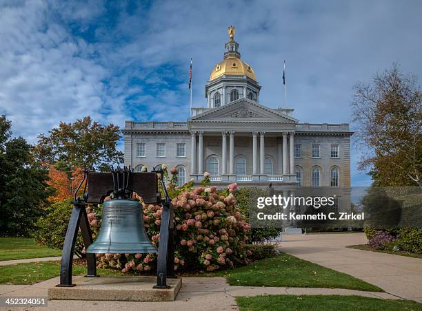 new hampshire state house - massachusetts state capitol stock pictures, royalty-free photos & images