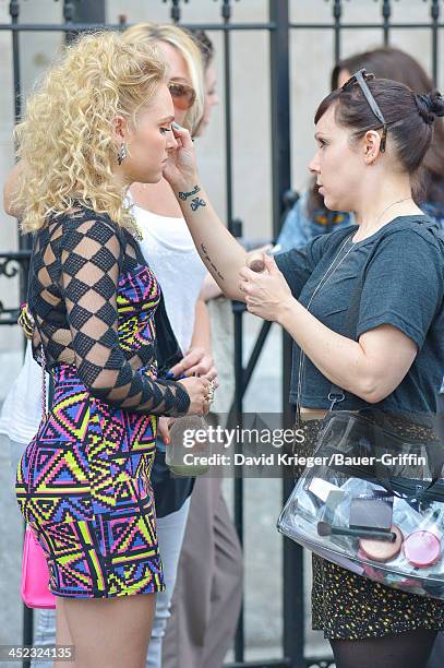 August 20: AnnaSophia Robb is seen filming "The Carrie Diaries" on August 20, 2013 in New York City.