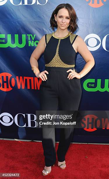 Actress Jennifer Love Hewitt arrives at the CBS, The CW, Showtime & CBS Television Distribution 2014 Television Critics Association Summer Press Tour...
