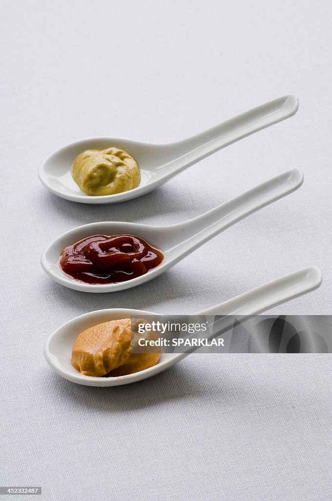 Trio of condiments