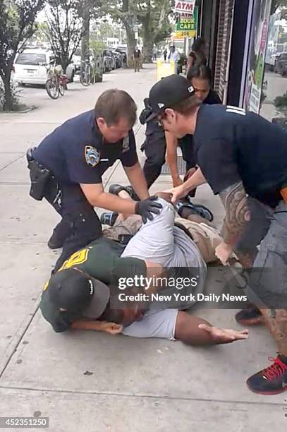 Pound asthmatic Eric Garner died while being arrested by police in Staten Island.