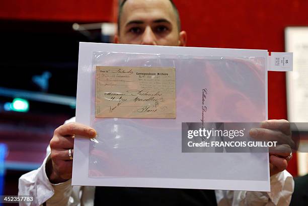 FRANCE-AUCTION-VILLEPIN, News Photo