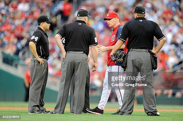 Manager Matt Williams of the Washington Nationals argues a call with the umpire crew in the first inning against the Milwaukee Brewers at Nationals...