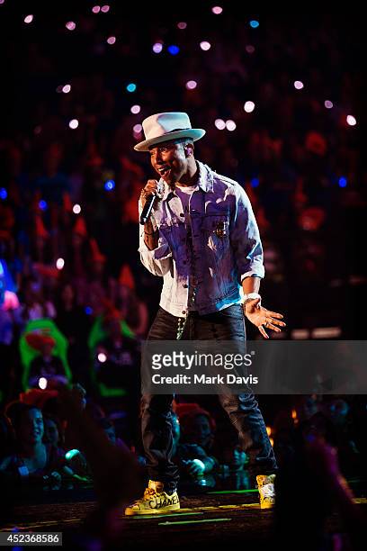 Producer/singer Pharrell Williams performs at the Nickelodeon Kids' Choice Sports Awards 2014 at UCLA's Pauley Pavilion on July 17, 2014 in Los...
