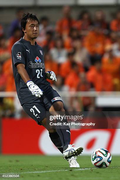 Takashi Aizawa of Shimizu S-Pulse in action during the J. League 2014 match between Shimizu S-Pulse and Kawasaki Frontale at IAI Stadium Nihondaira...