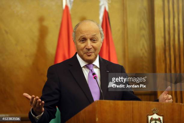 Foreign Minister of France Laurent Fabius holds a press conference with his Jordanian counterpart Nasser Judeh upon his arrival for talks in Amman,...
