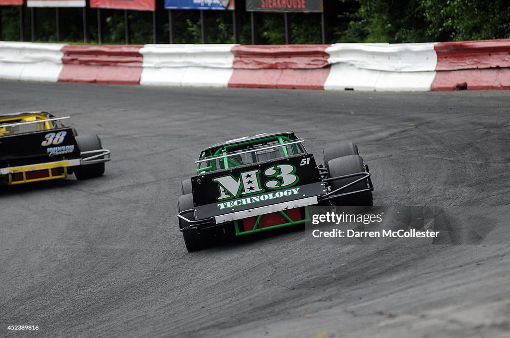 NASCAR Whelen Modfiied Tour - O'Reilly Auto Parts 200 - Monadnock