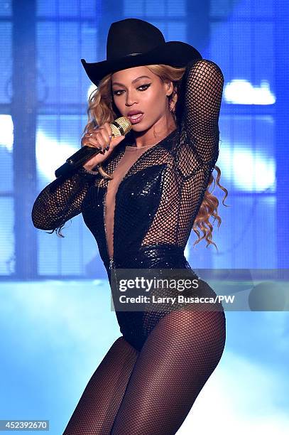 Beyonce performs during the "On The Run Tour: Beyonce And Jay-Z" at Minute Maid Park on July 18, 2014 in Houston, Texas.
