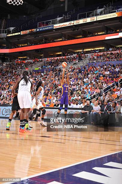 Candace Parker of the Western Conference All-Stars shoots during the 2014 Boost Mobile WNBA All-Star Game on July 19, 2014 at US Airways Center in...
