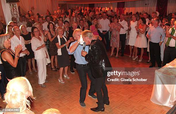 Johnny Logan, Sepp Maier attend the Kaiser Cup 2014 Gala on July 19, 2014 in Bad Griesbach near Passau, Germany.