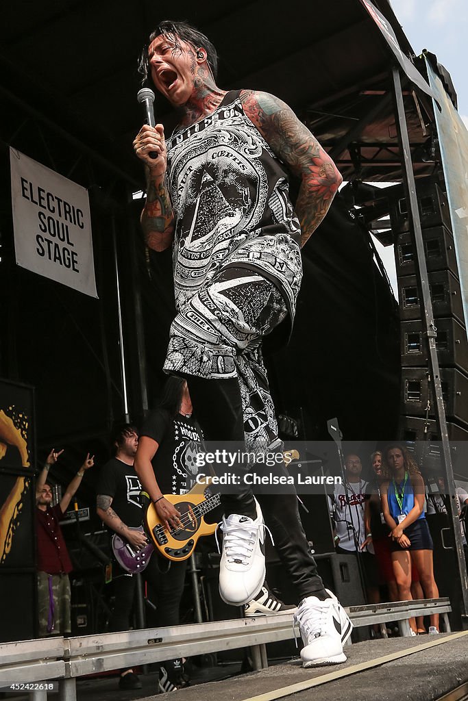 Vans Warped Tour '14 - Tinley Park, IL