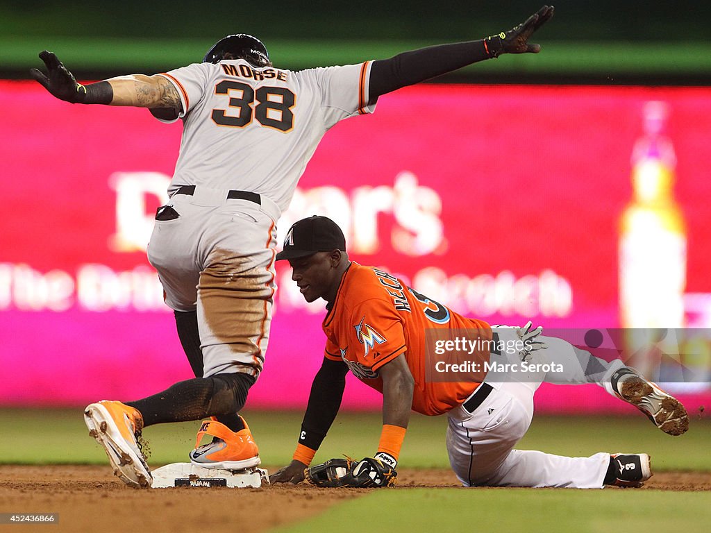 San Francisco Giants v Miami Marlins