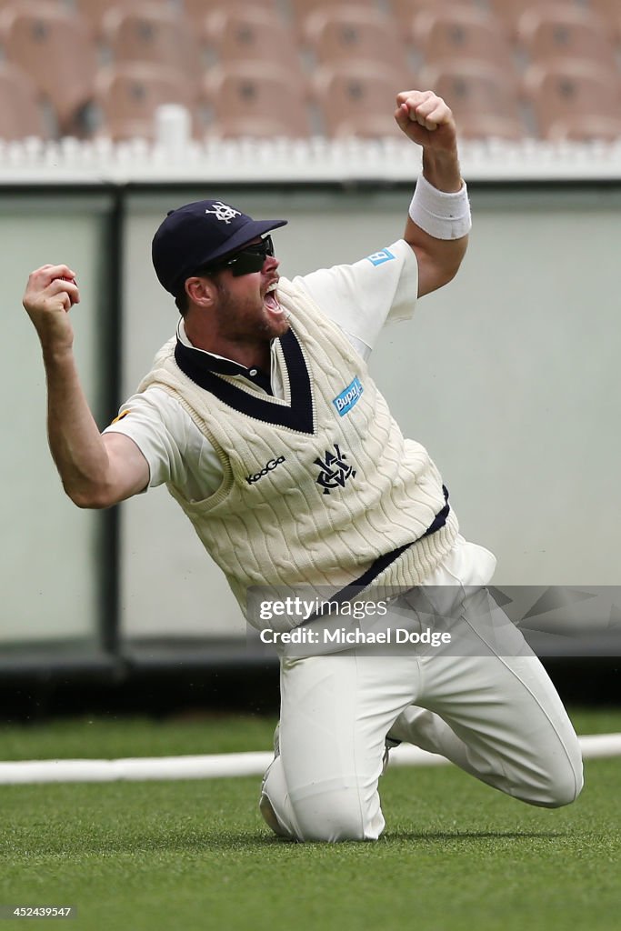 Sheffield Shield - Bushrangers v Redbacks: Day 1