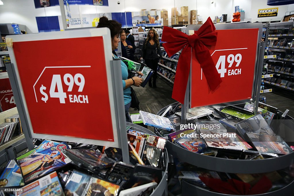 Shoppers Take Advantage Of Black Friday Deals