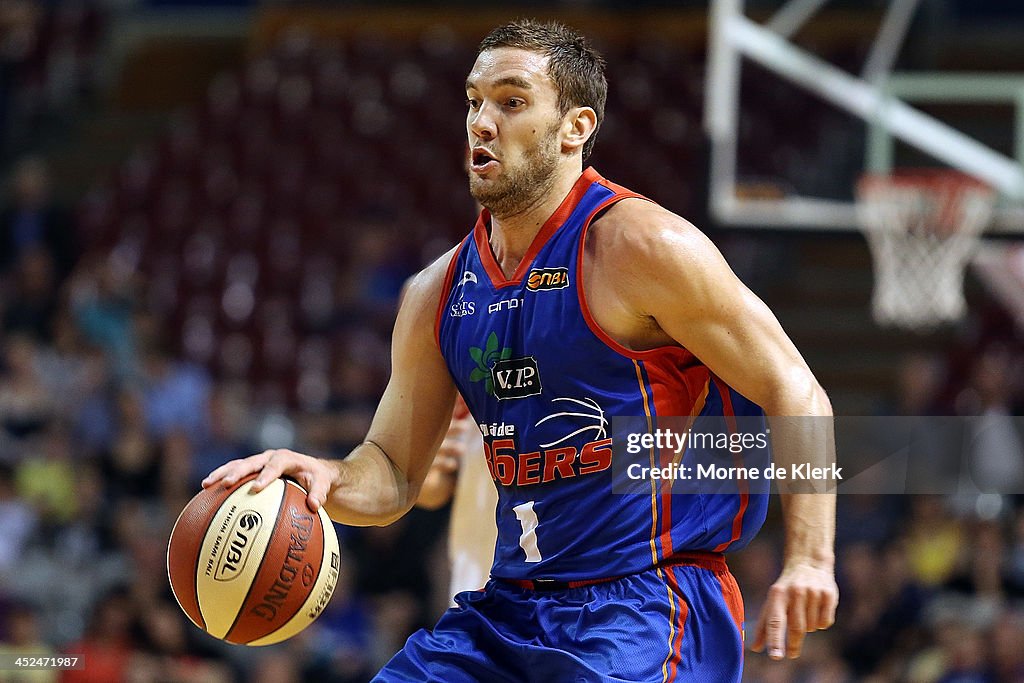 NBL Rd 8 - Adelaide v Wollongong
