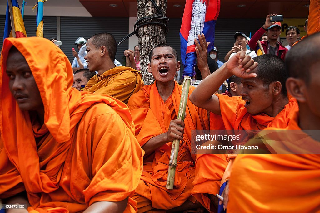 Cambodians Protest Against Vietnam's Historical Integrity Around The Khmer Krom Territory