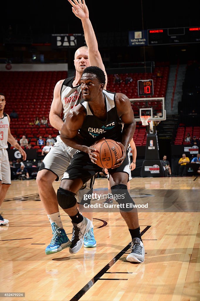 Houston Rockets v Charlotte Hornets