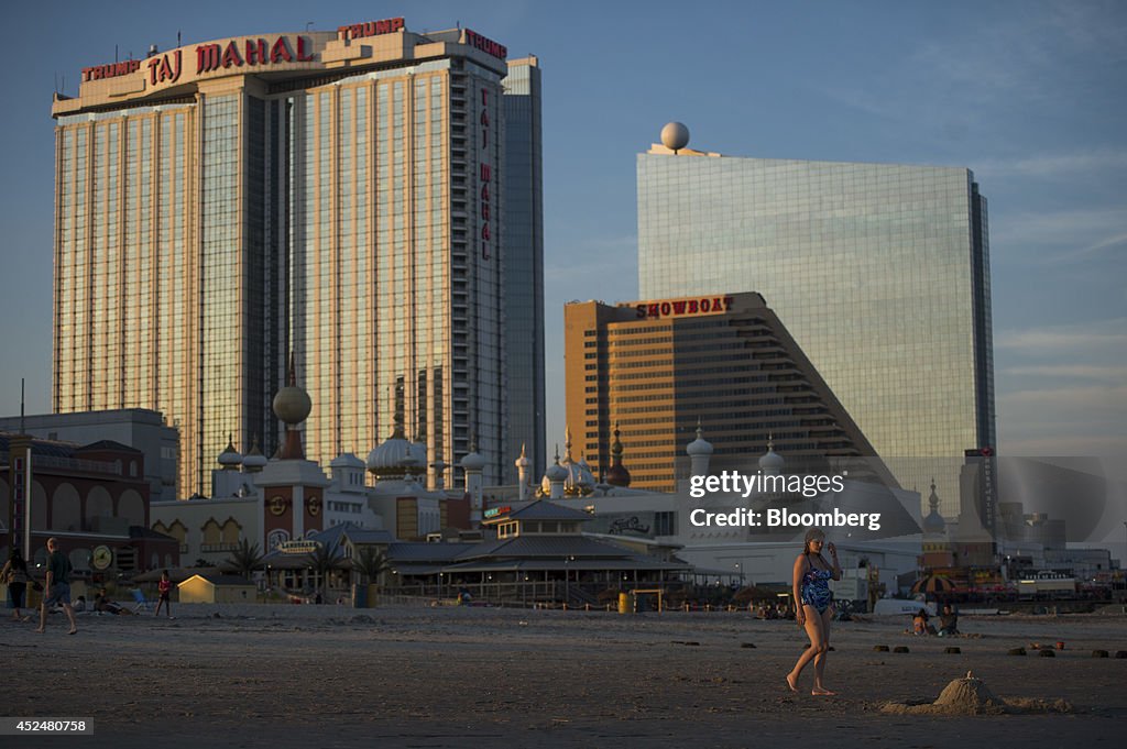 Atlantic City Adrift as Casinos That Revived Resort in '70s Die