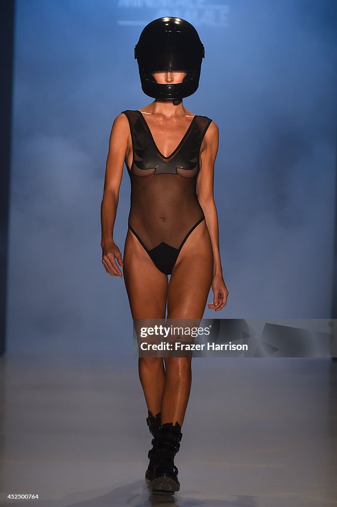 Minimale Animale - Runway - Mercedes-Benz Fashion Week Swim 2015