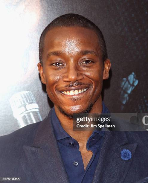 Aakomon Jones Photos and Premium High Res Pictures - Getty Images