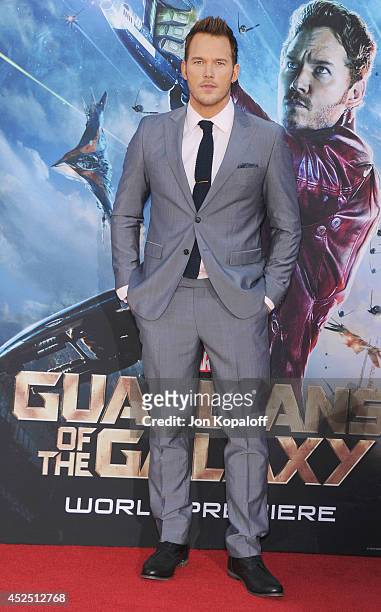Actor Chris Pratt arrives at the Los Angeles Premiere "Guardians Of The Galaxy" at the El Capitan Theatre on July 21, 2014 in Hollywood, California.