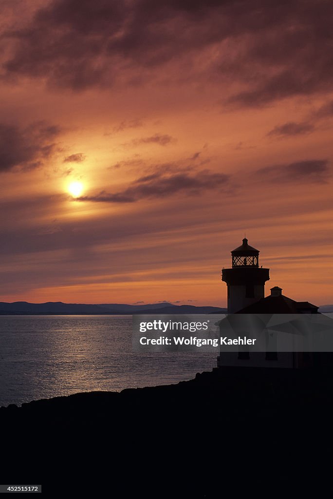USA, Washington, San Juan Island, Haro Strait, Lime Kiln...