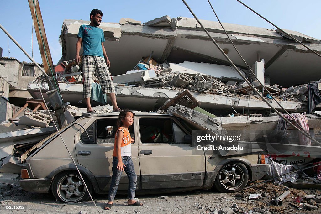 Israeli assault demolishes houses of Palestinians