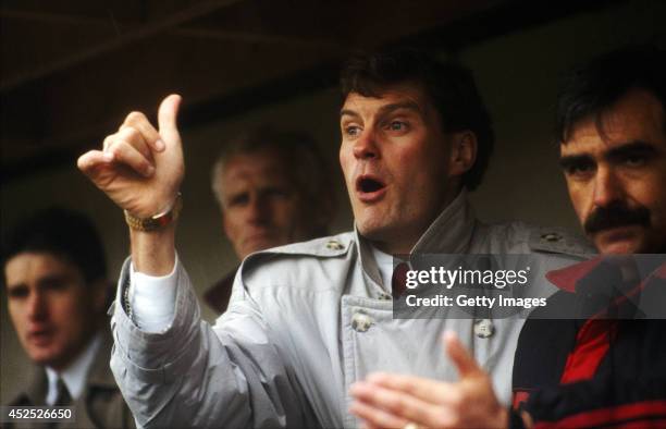Swindon Town player manager Glenn Hoddle reacts during a match between Swindon Town and Watford at the County ground on April 6, 1991 in Swindon,...