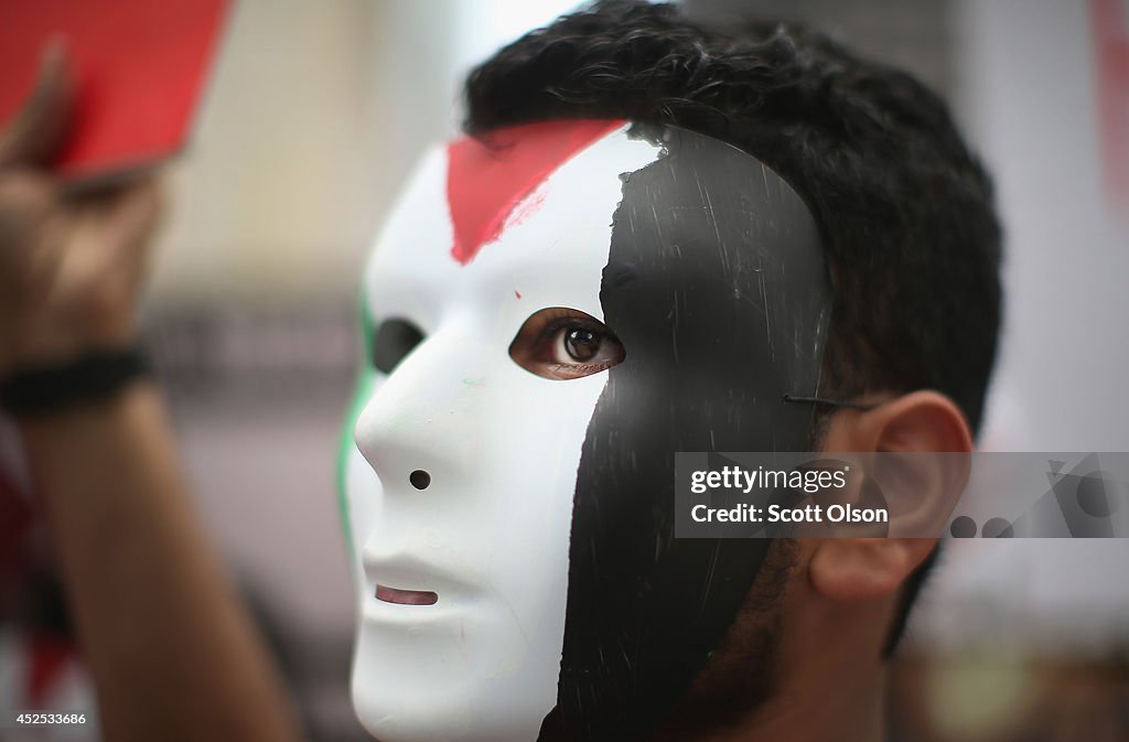 Pro-Israeli Activists Hold Rally In Chicago