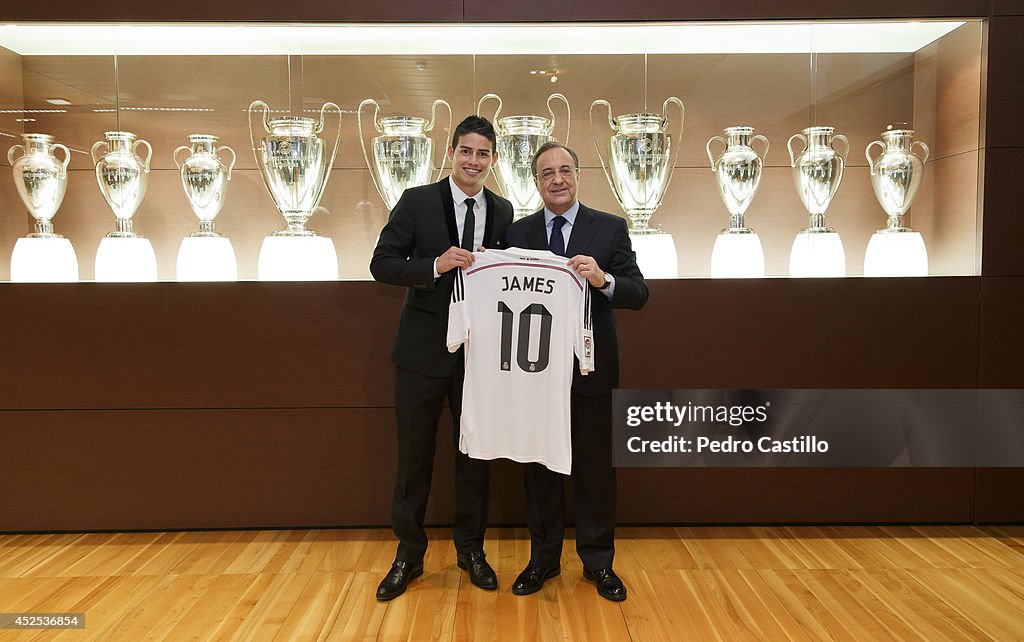 James Rodriguez Officially Unveiled At Real Madrid