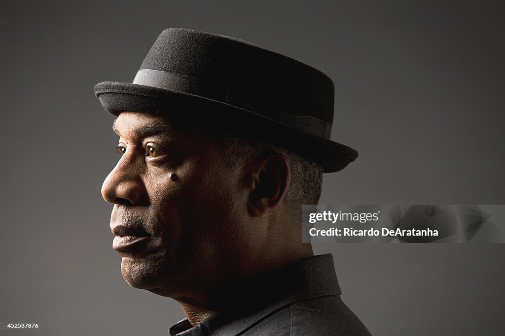 Joe Morton, Los Angeles Times, June 26, 2014