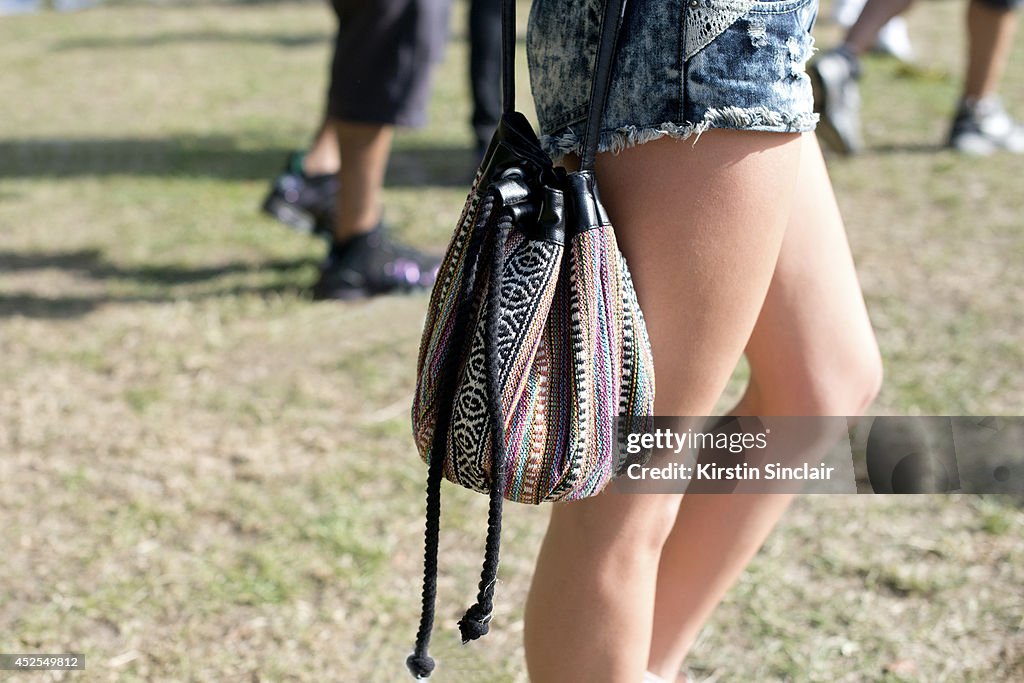 Street Style At Lovebox 2014