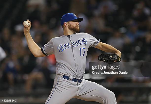 Wade Davis of the Kansas City Royals pitches against the Chicago White Sox at U.S. Cellular Field on July 22, 2014 in Chicago, Illinois. The Royals...