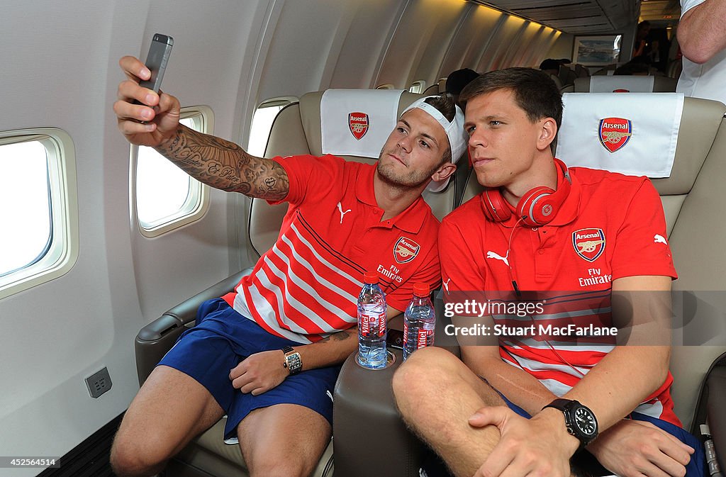 Arsenal Squad Depart on Their US Tour