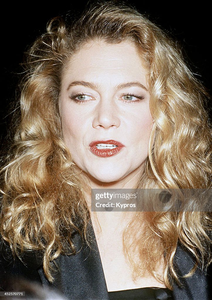 Kathleen Turner