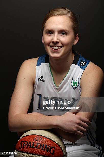 Linzi Moore Lindsay Moore Photos and Premium High Res Pictures - Getty Images