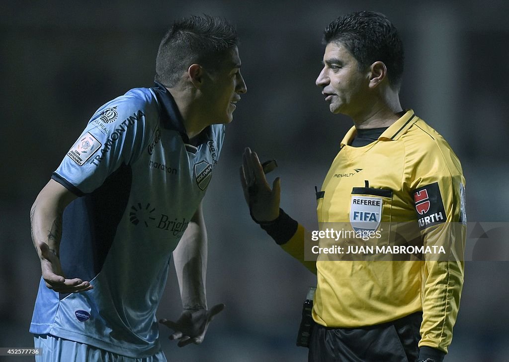 FBL-LIBERTADORES-SANLORENZO-BOLIVAR