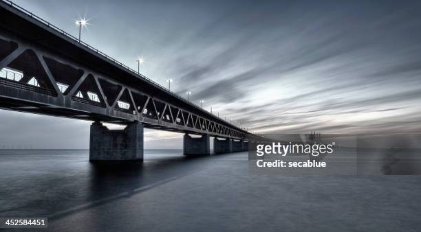 oresundsbron link bridge filtered - oresund bridge stock pictures, royalty-free photos & images