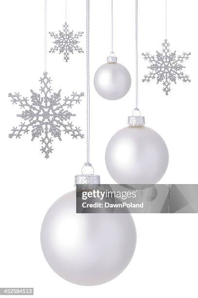 copos de nieve y la luna baubles - christmas balls fotografías e imágenes de stock